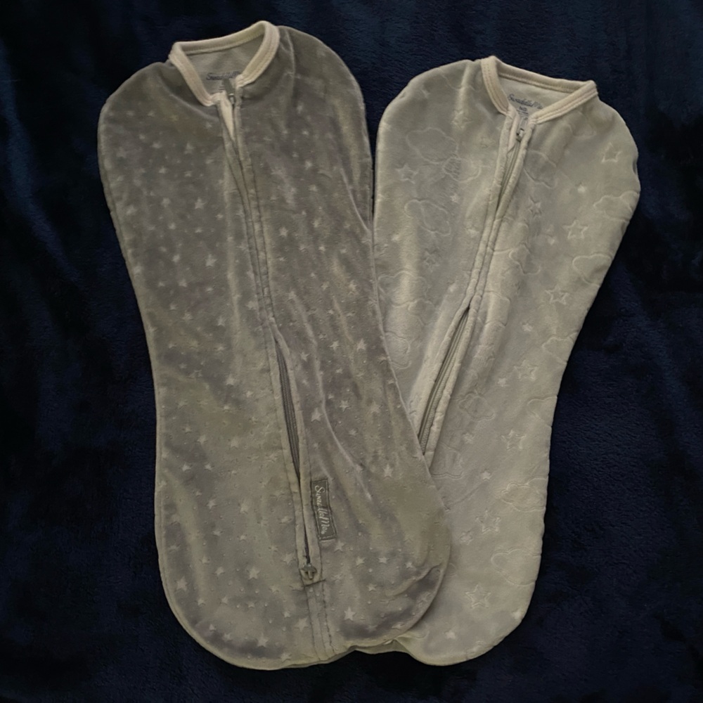 SwaddleMe Gray Baby Swaddle with Stars